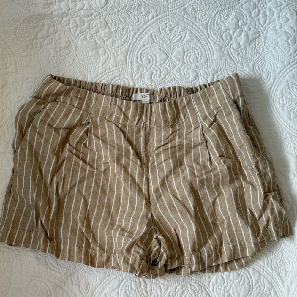 LOFT Tan and White High Waist Summer Shorts